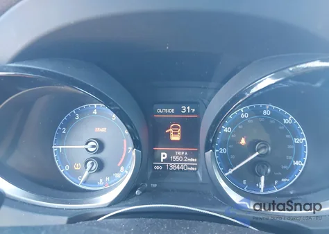 2016 Toyota Corolla S Plus z USA, uszkodzony, nr VIN 2T1BURHE1GC581753